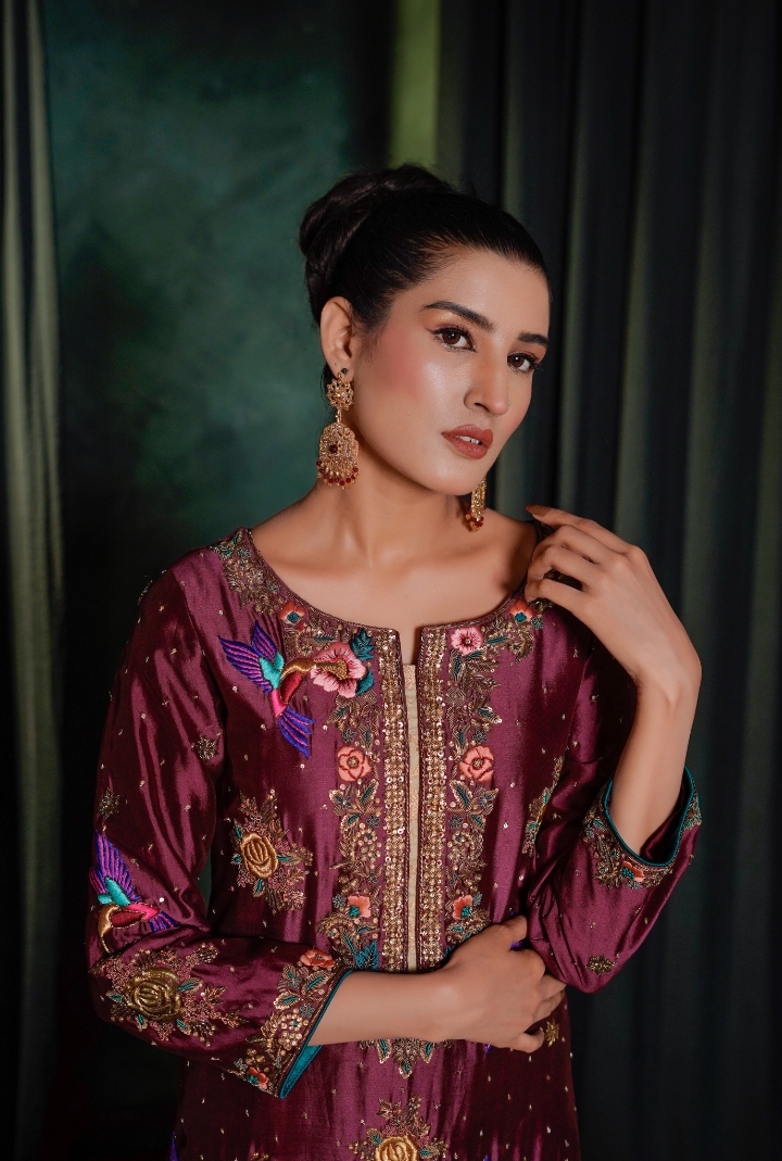 Elegant Plum Embroidered Raw Silk Suit (Kurta with Wide-Leg Trousers)